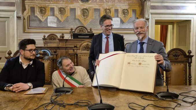 Incontro tra il sindaco di Foligno e il console del Perù
