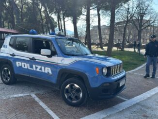 Arrestato giovane per violazione del divieto di avvicinamento