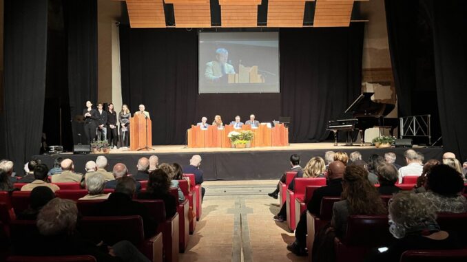 A Foligno la XIV edizione di Scienza e Filosofia al via A Foligno la XIV edizione di Scienza e Filosofia al via