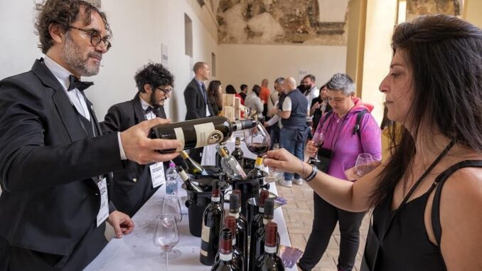 A Bevagna 53 cantine per il “Mevania Wine Festival”