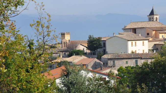 Trekking e storia nei borghi umbri con Degusta il borgo