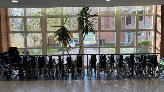 Ospedale di Foligno: nuovo parco ausili per la mobilità