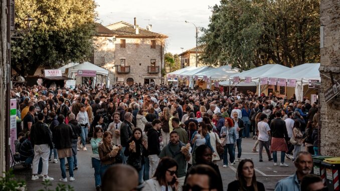 Porchettiamo 2025, boom di presenze a San Terenziano