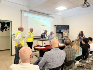 Tavola sismica al laboratorio di Foligno per le scuole