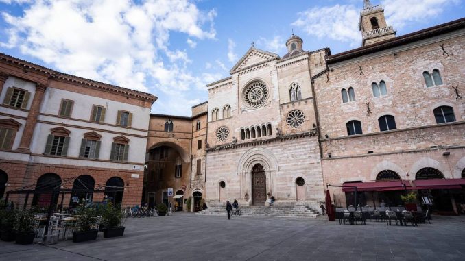 Foligno, allarme commercio: chiuse 110 attività in sei mesi