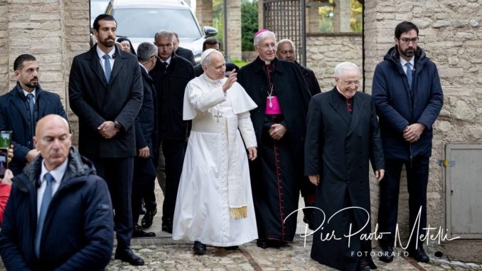 Montefalco accoglie Papa Leone XIV tra fede e Sagrantino