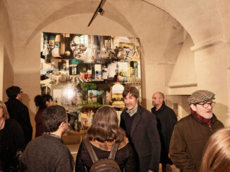 Querin espone a Palazzo Trinci: successo per la mostra Domino