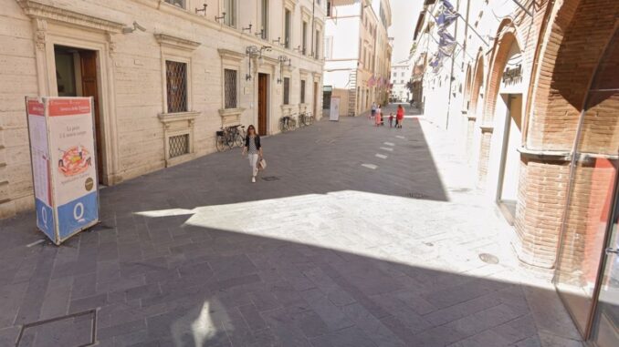 Foligno turismo percorsi guidati gratuiti nel centro storico