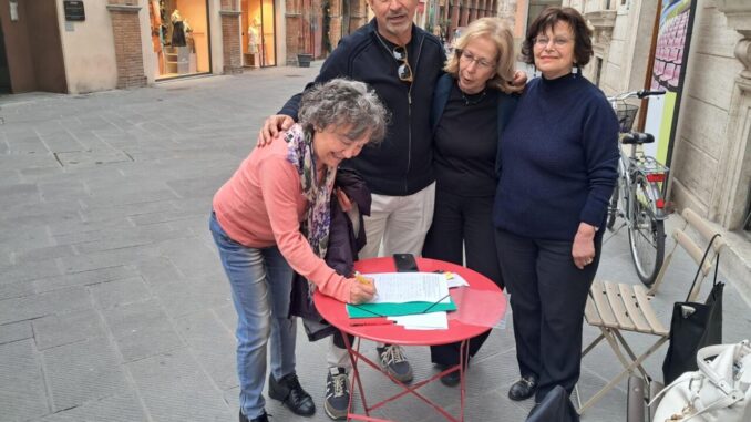 Nidi comunali a Foligno parte la raccolta firme dei cittadini